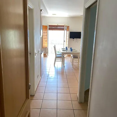 Apartment In Front Of The Primera Linea De Playa